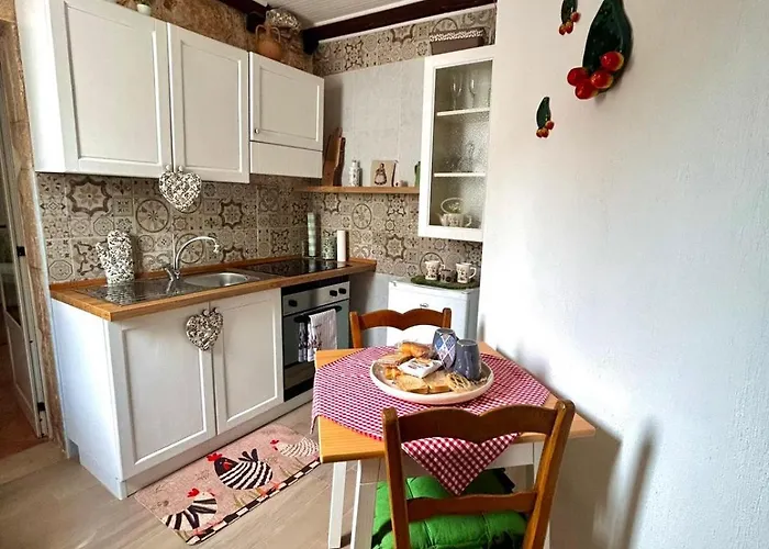 Casetta Monti Del Duca بيت للعطل *